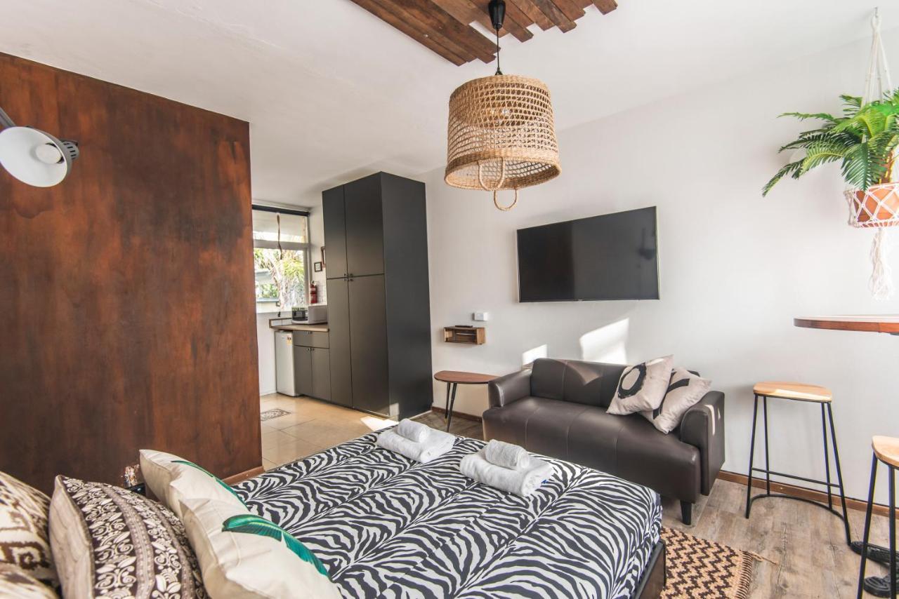 Manly Waves Studios & Apartments Sydney Exterior photo