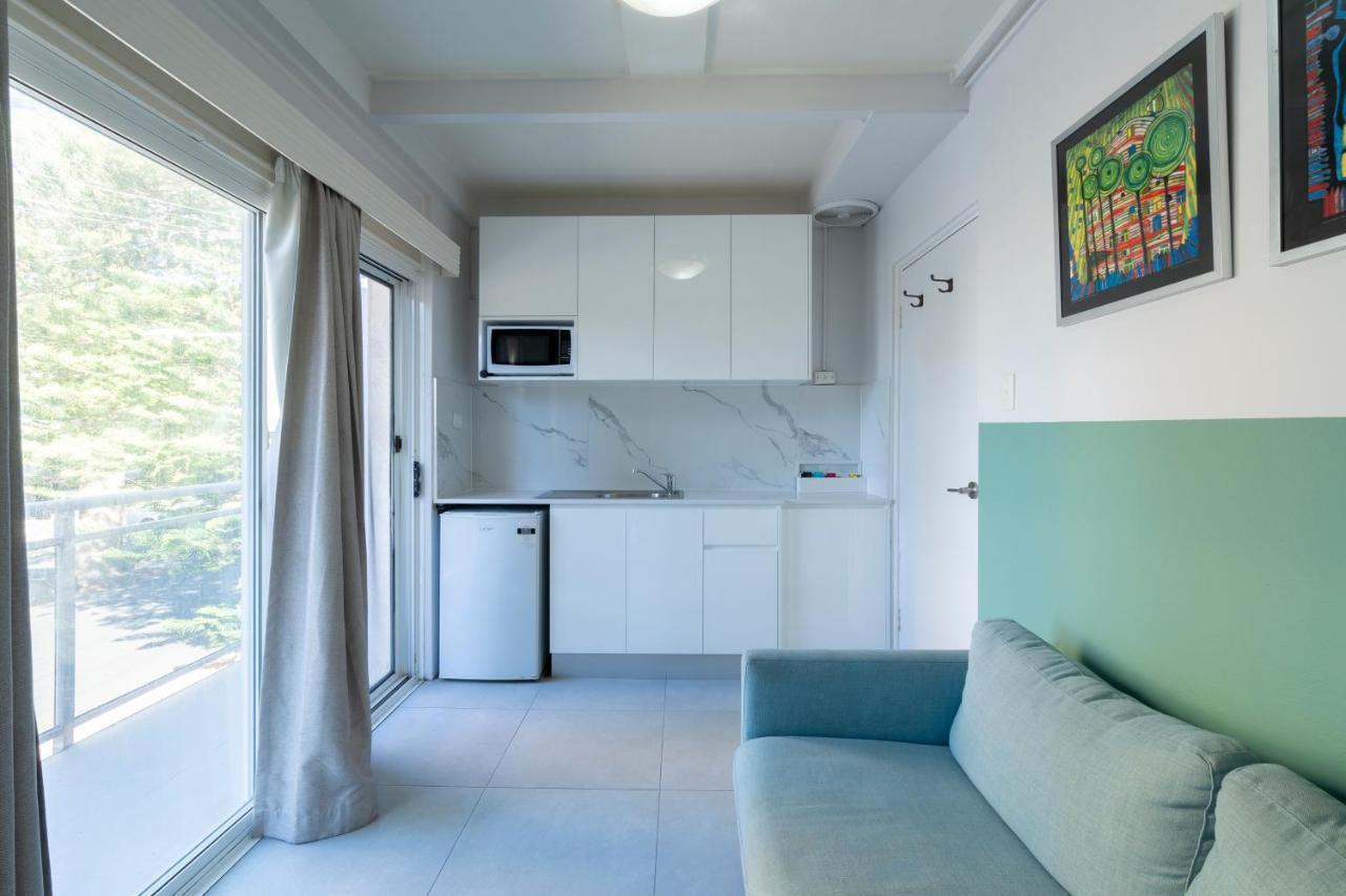 Manly Waves Studios & Apartments Sydney Exterior photo