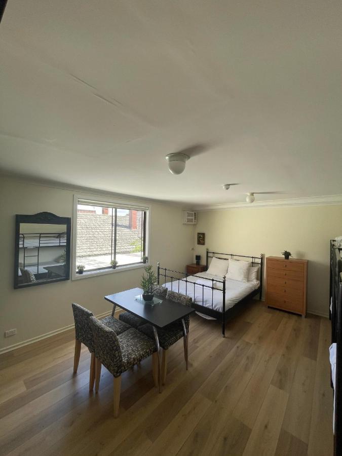 Manly Waves Studios & Apartments Sydney Exterior photo