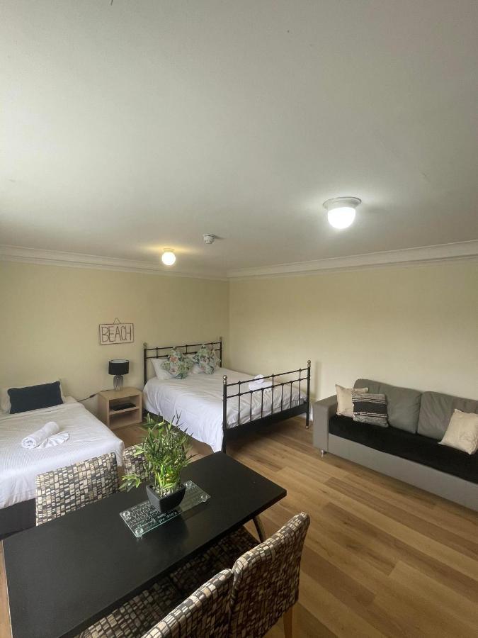 Manly Waves Studios & Apartments Sydney Exterior photo